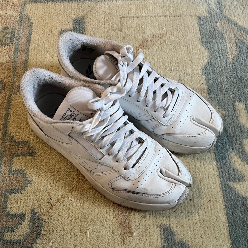 Maison Margiela x Reebok Club C Tabi - White